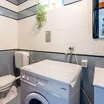 Case de vacanță In 45055 Crikvenica